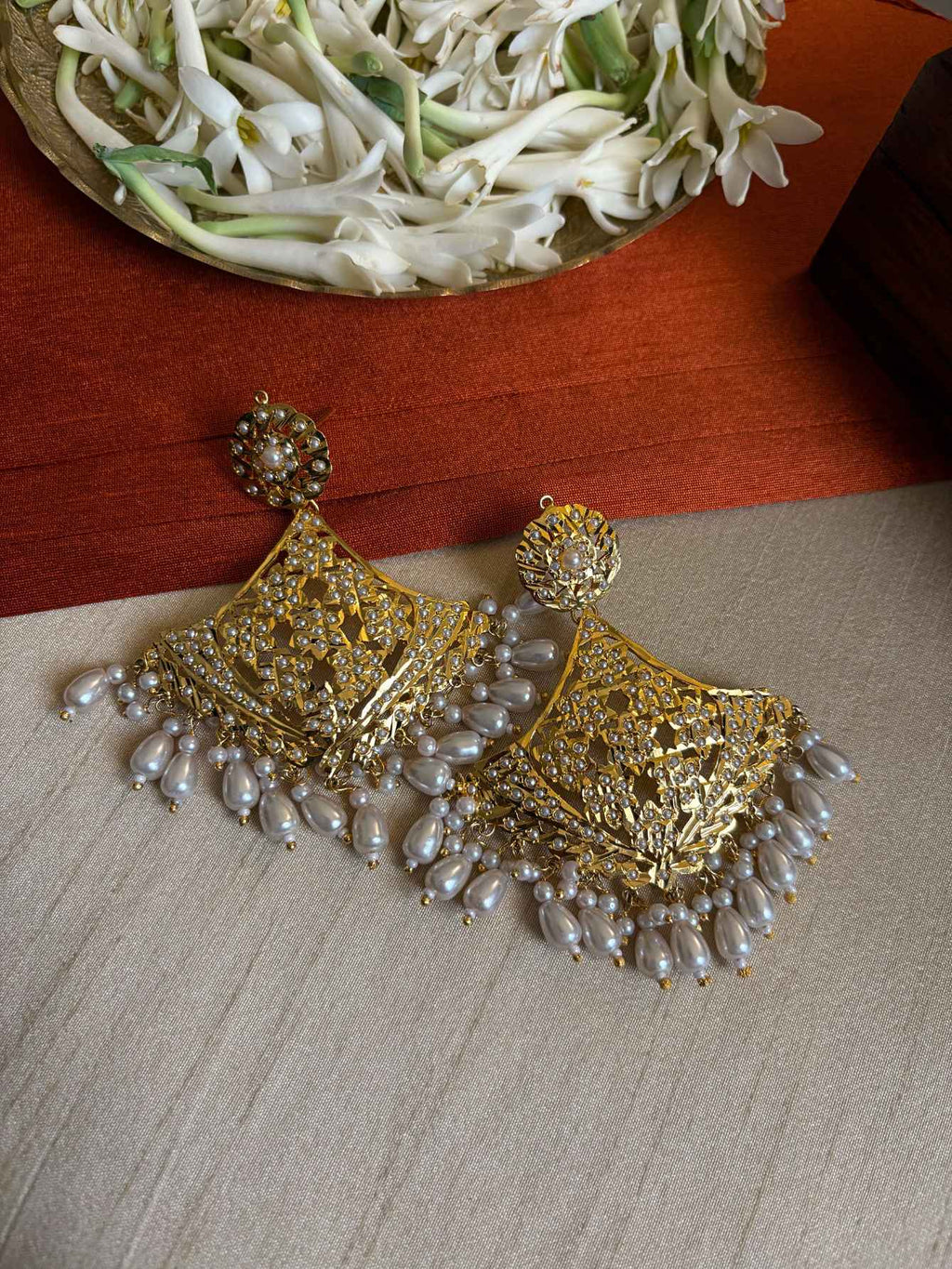 Bebaak Jadau Earrings