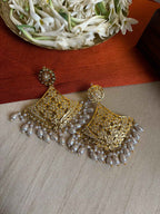 Bebaak Jadau Earrings