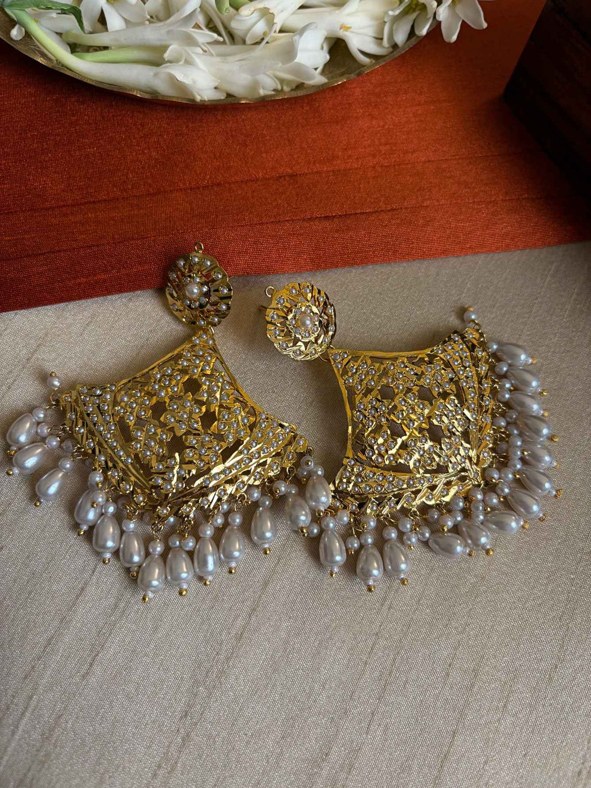 Bebaak Jadau Earrings