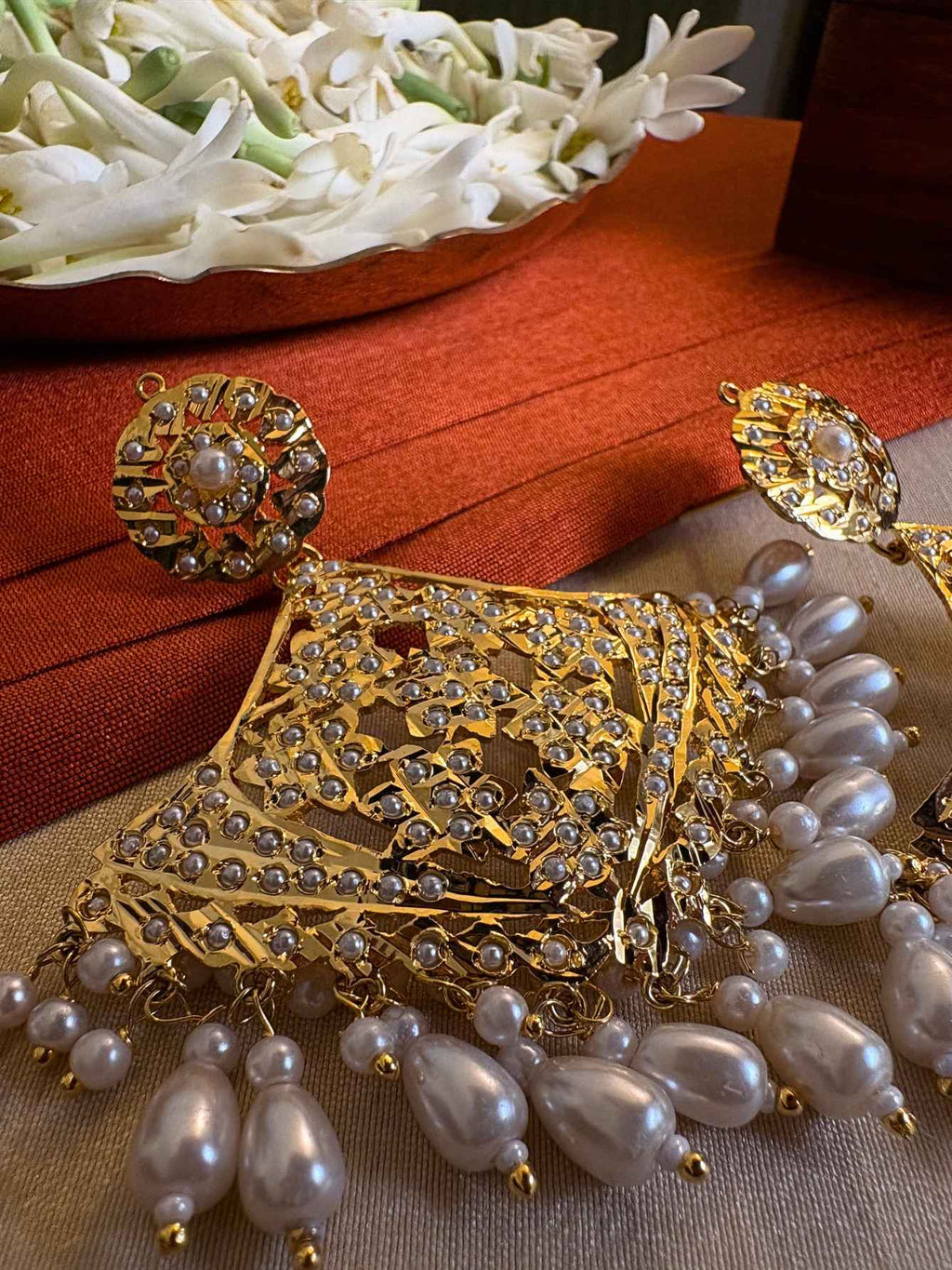 Bebaak Jadau Earrings