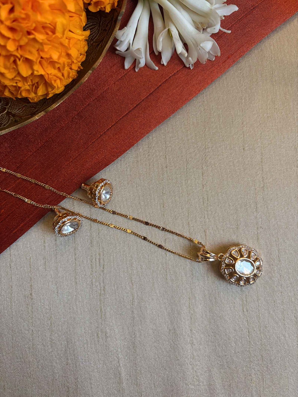 Gul Polki Pendant Set