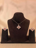 Khaas Polki Pendant Set