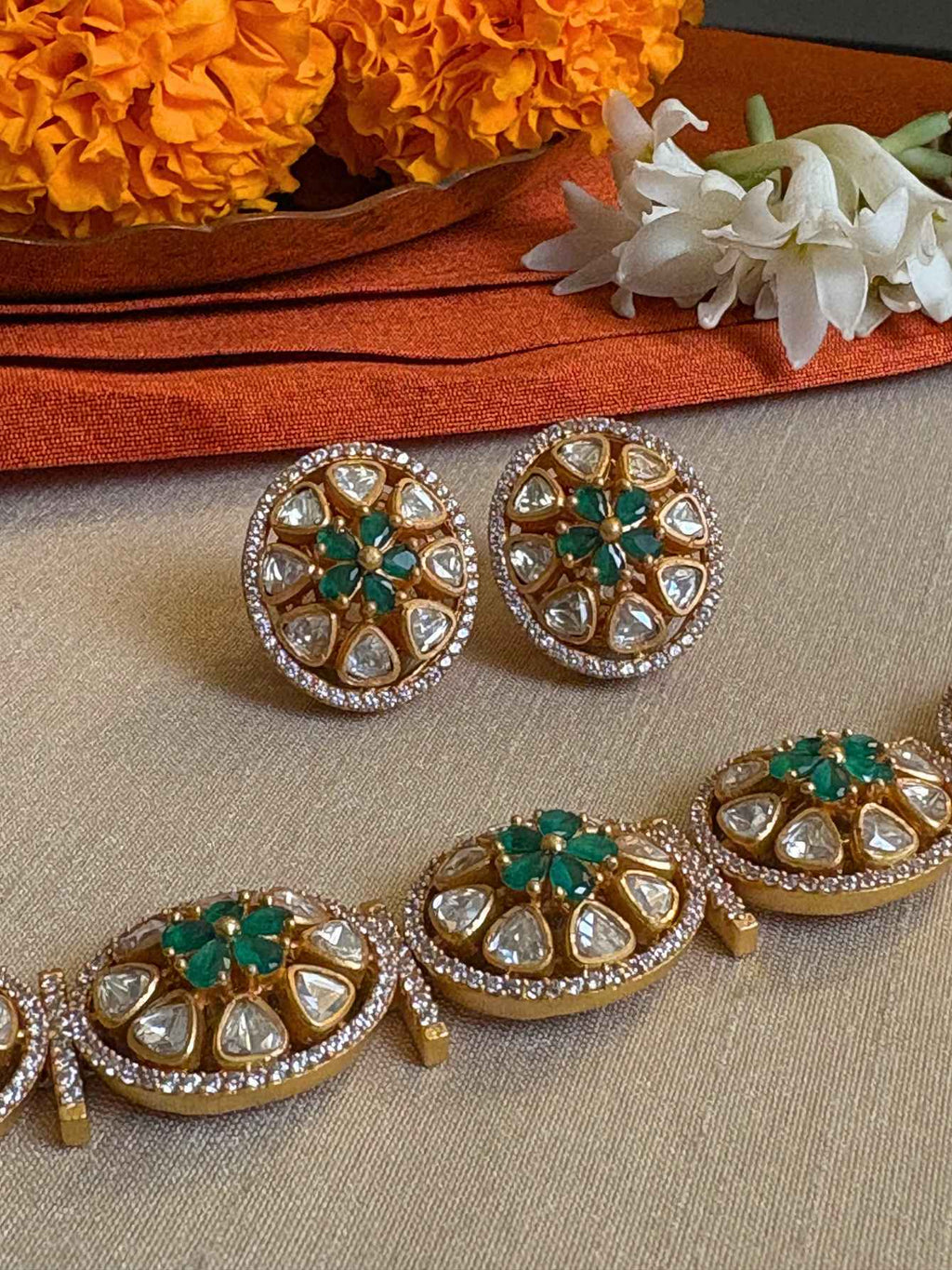 Nayaab Mossanite Polki Necklace Set