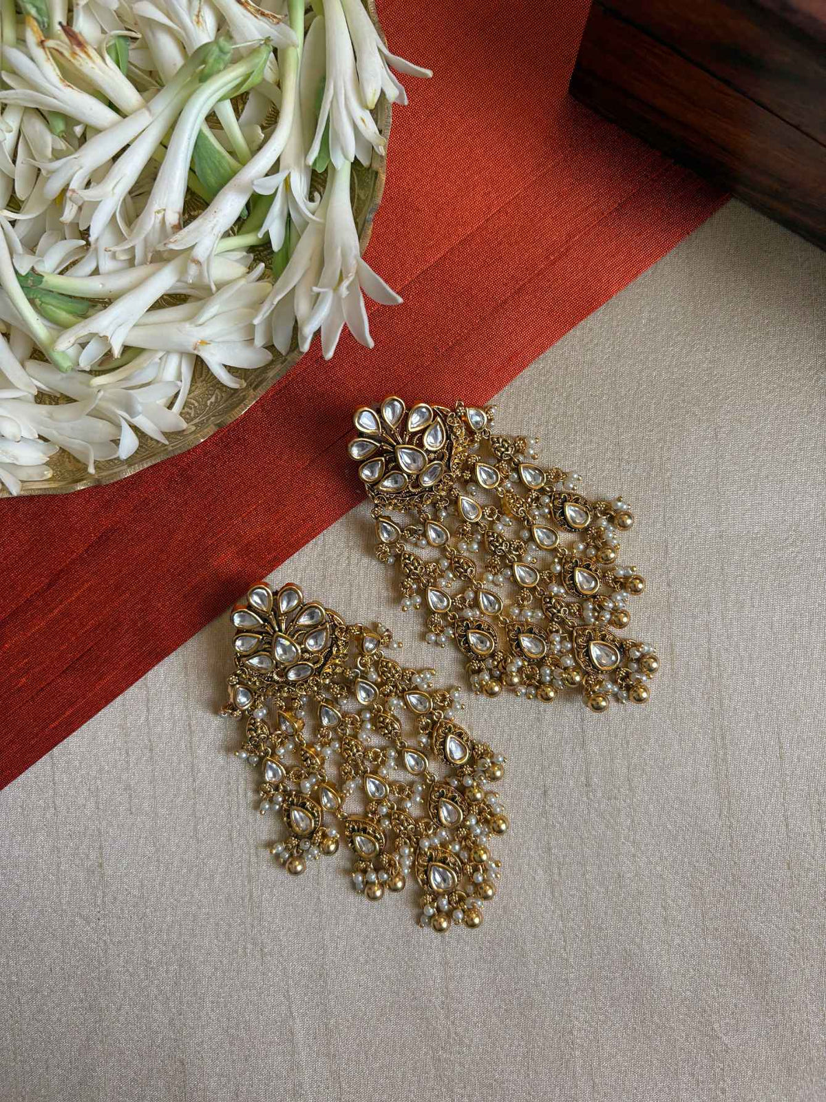 Sajda Antique Gold Earrings