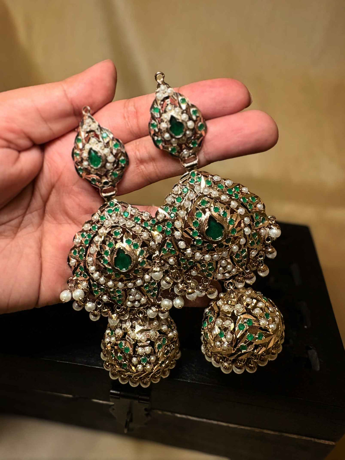 Alfaaz Jadau Earrings