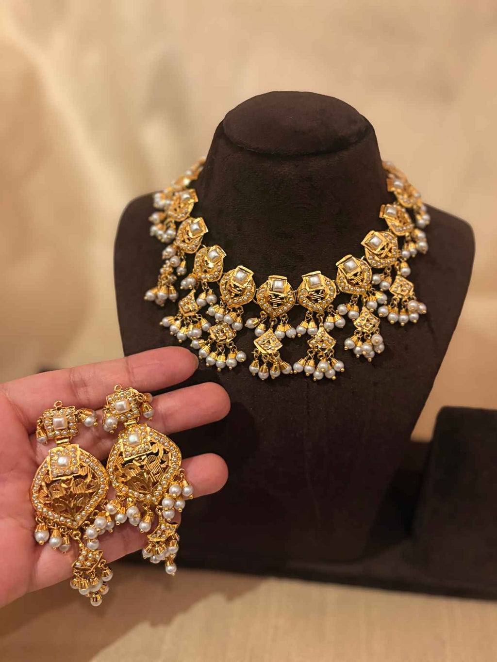 Ehsaas Jadau Necklace Set