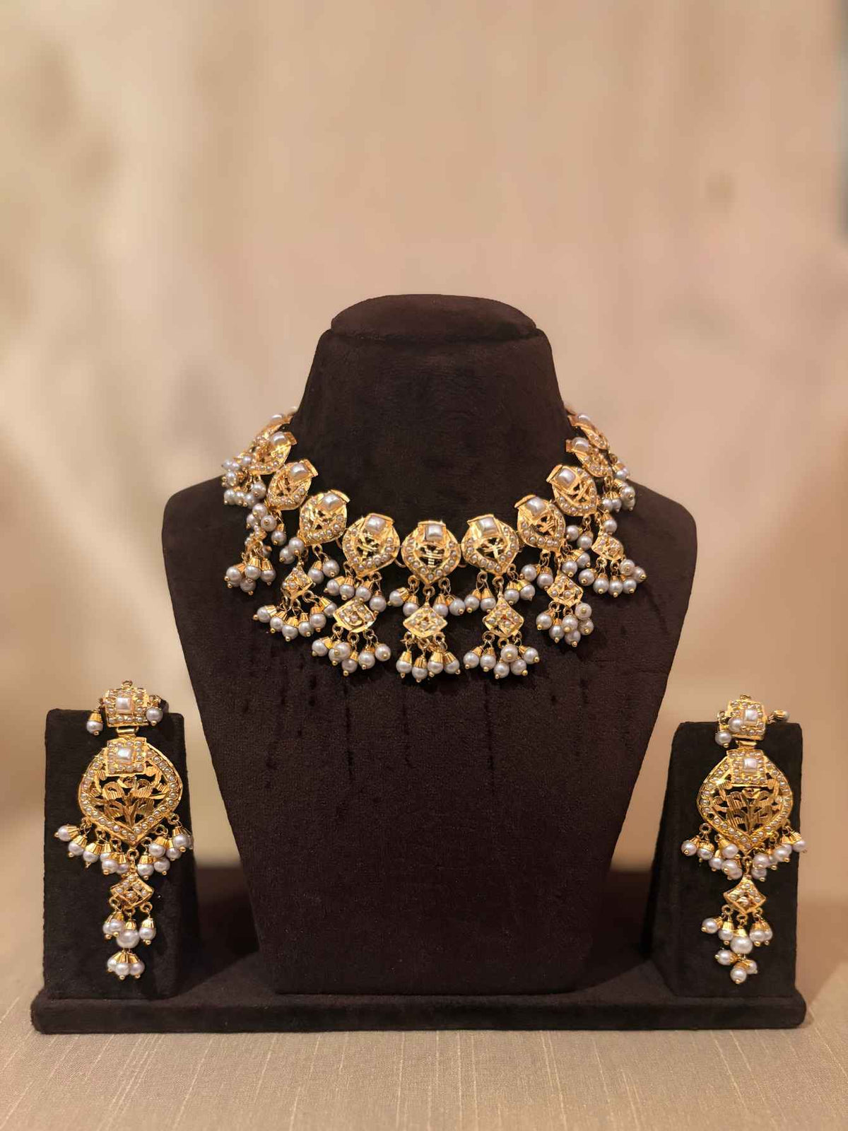 Ehsaas Jadau Necklace Set
