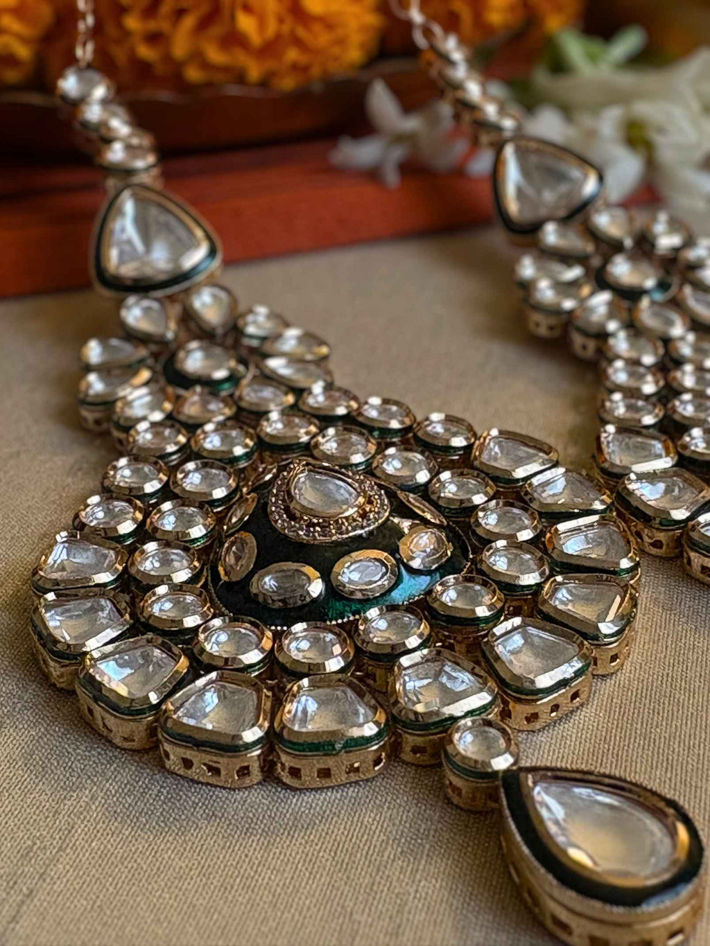Hasrat Kundan Earrings
