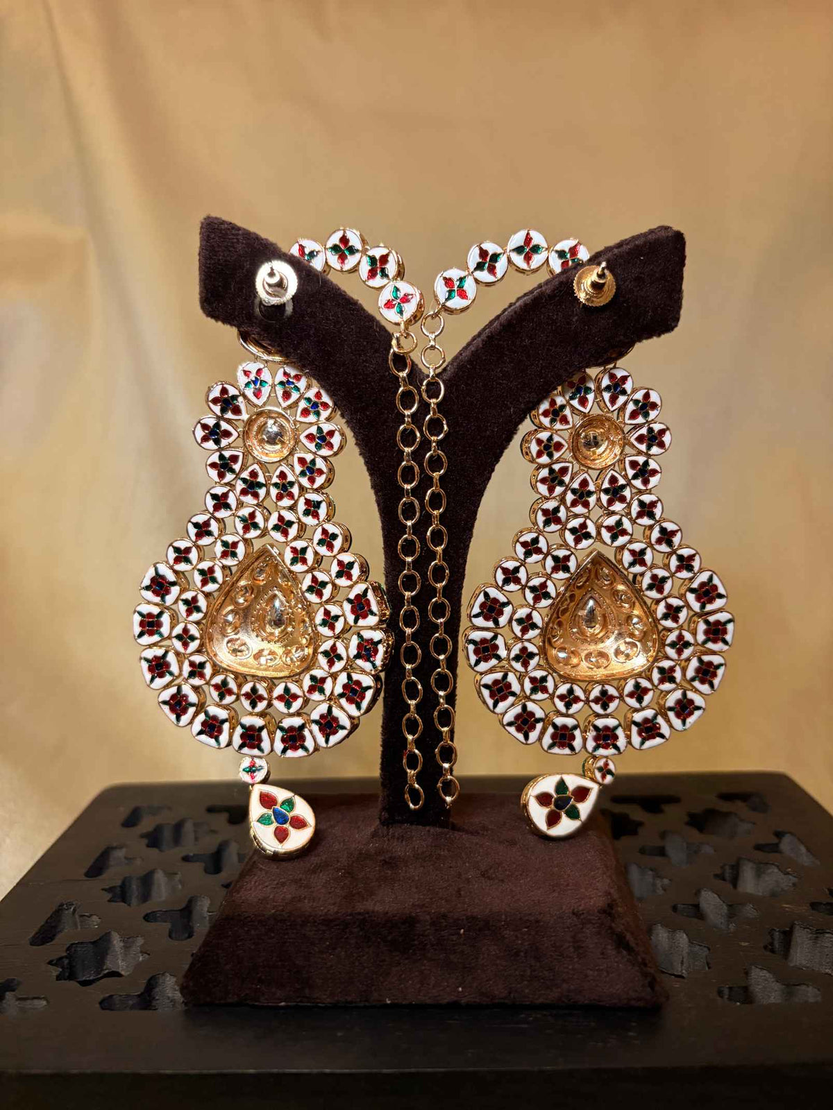Hasrat Kundan Earrings