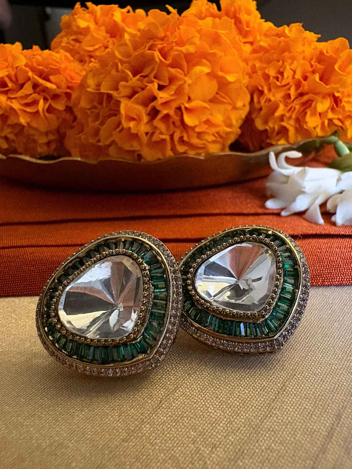 Saaj Moissanite Studs
